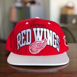 Detroit Redwings Michell & Ness adjustable hat